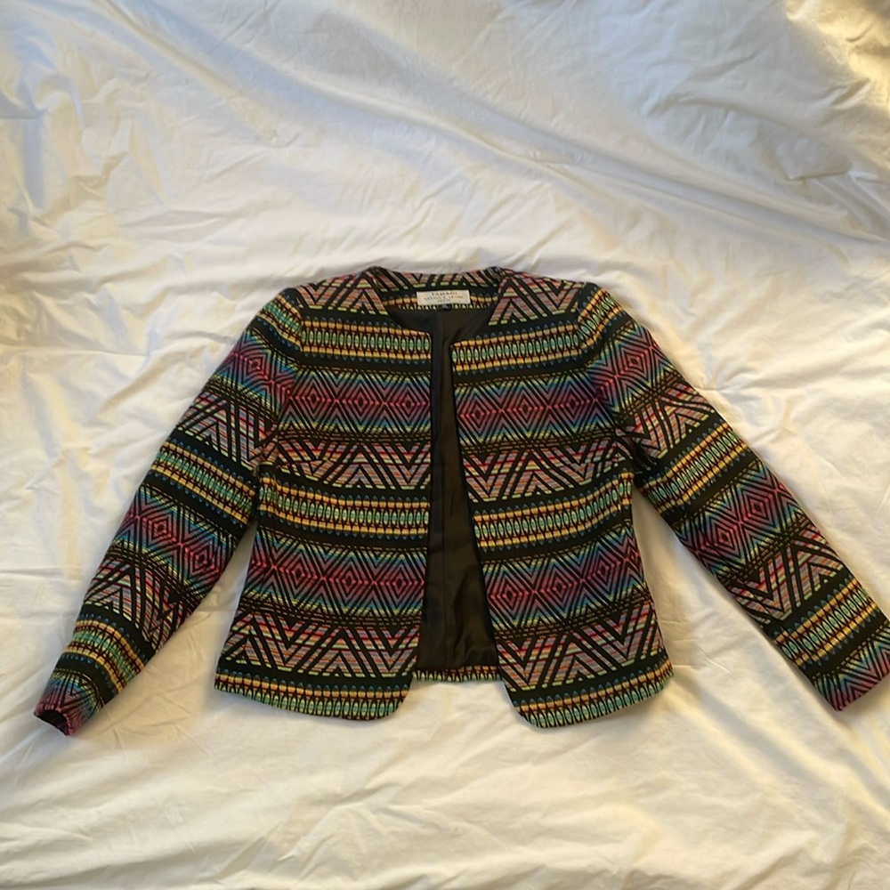 TAHARI ARTHUR S. LEVINE JACKET - Size 4P